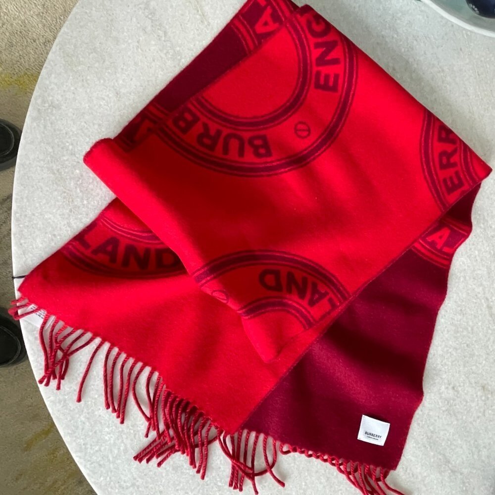 Burberry Bright Red Reversible Roundal Scarf, 100% wool, with logo - Picture 4 of 11